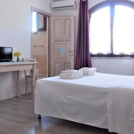 Italianway - Madre Teresa Di Calcutta - Trilo Apartment *